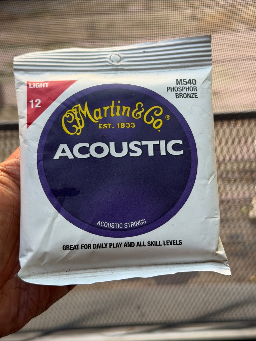 MARTIN ACOUSTIC PHOSPHOR BRONZE GUITAR STRINGS -.012-.054 LIGHT